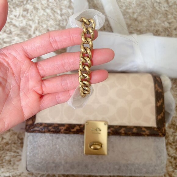 Coach Hutton Shoulder Bag In Blocked Signature Canvas With Snakeskin Detail - Picture 3 of 13